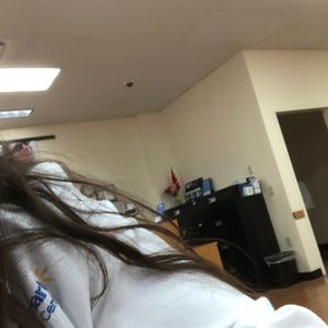 Meet your Posher, Alexis